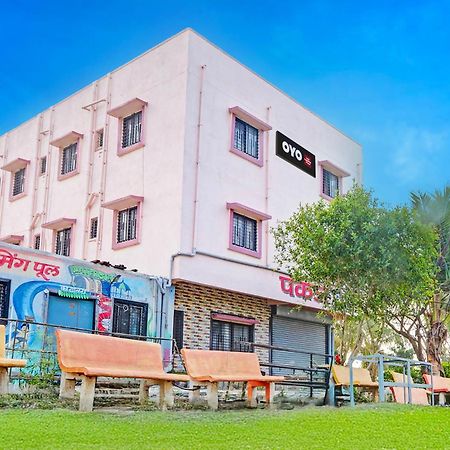Hotel O Pankaj Hotel & Lodge Gangapur  Eksteriør billede
