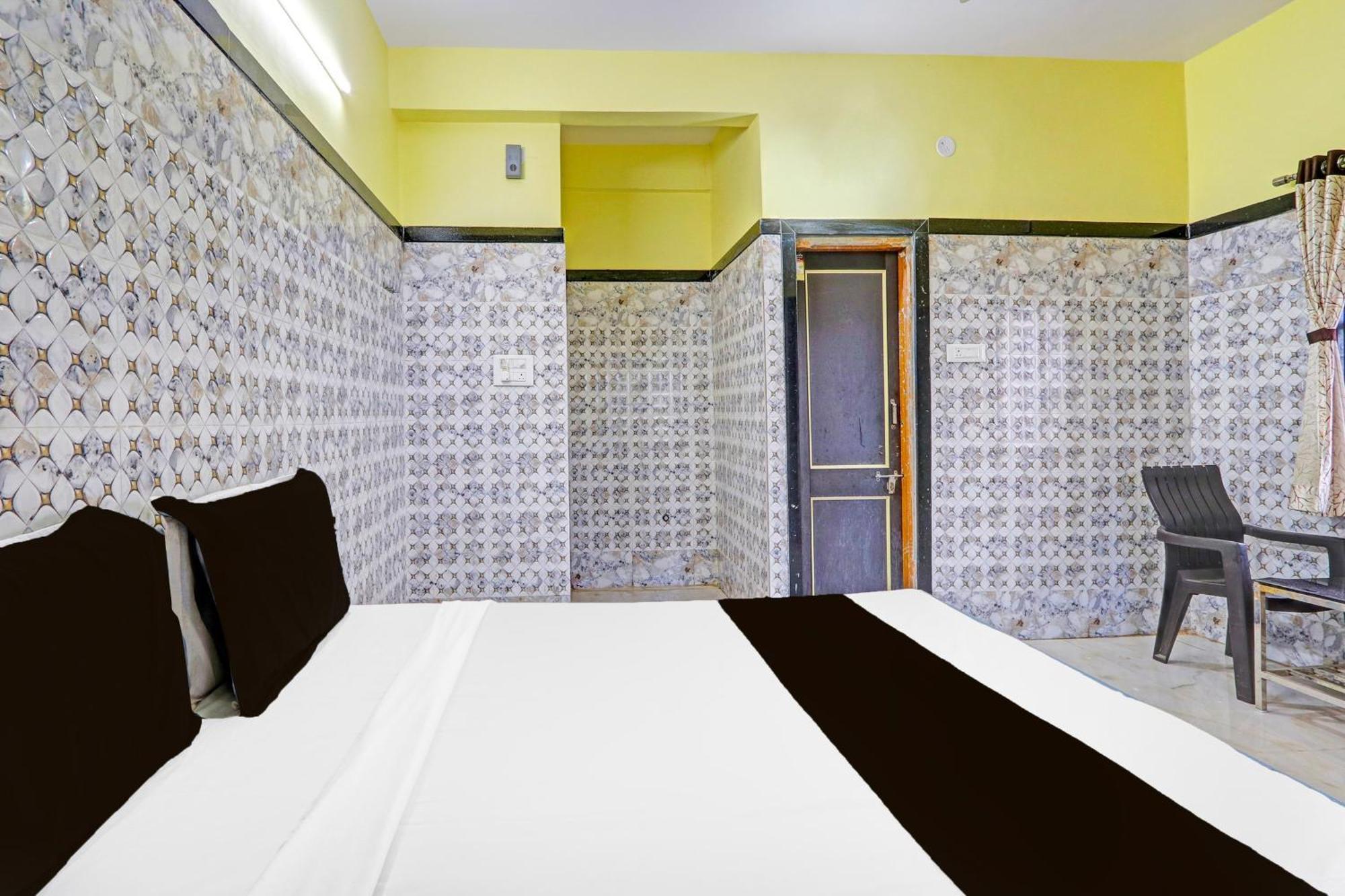 Hotel O Pankaj Hotel & Lodge Gangapur  Eksteriør billede