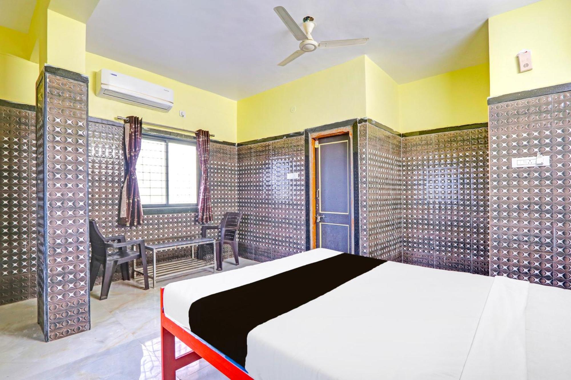 Hotel O Pankaj Hotel & Lodge Gangapur  Eksteriør billede