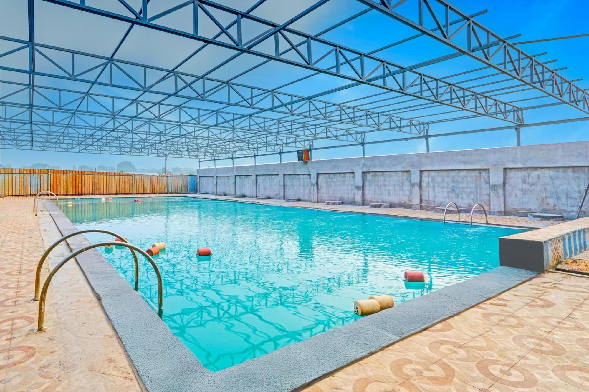Hotel O Pankaj Hotel & Lodge Gangapur  Eksteriør billede